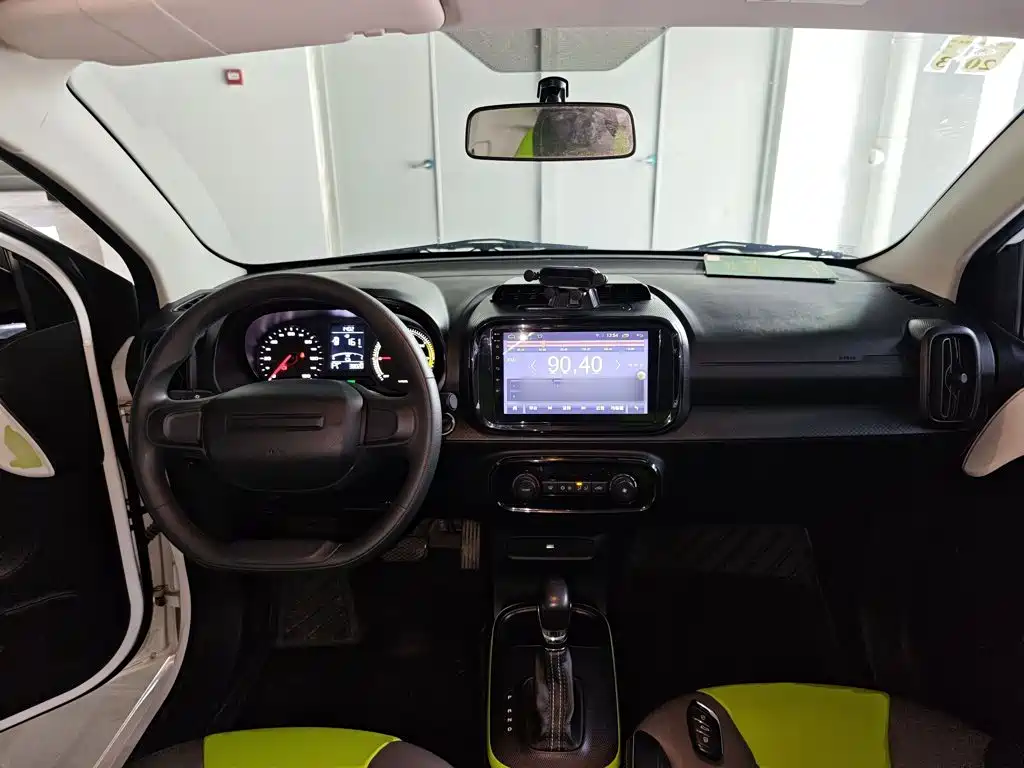 Roewe Clever — миниатюра 10