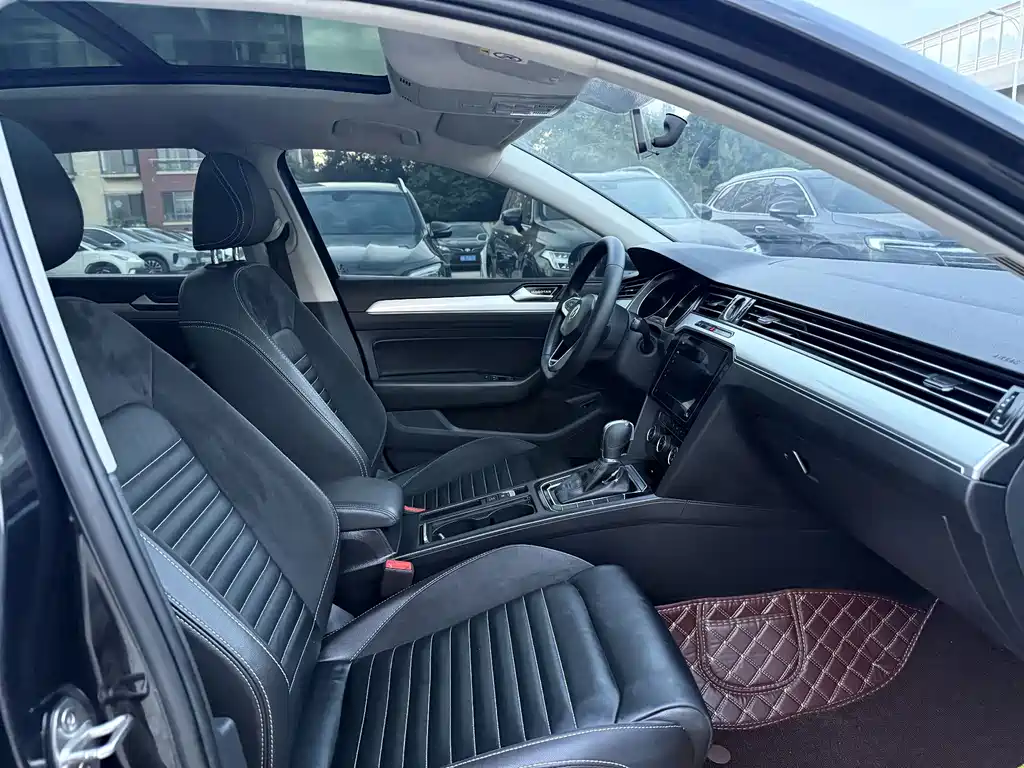 Volkswagen Magotan — миниатюра 5