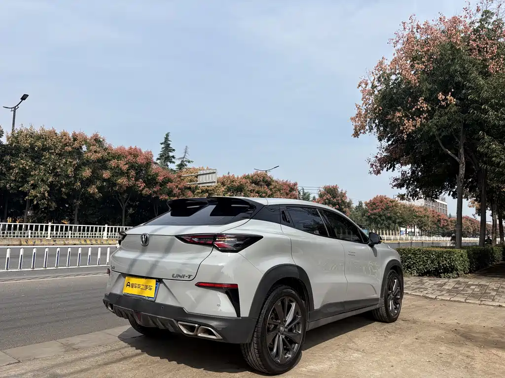 Changan UNI-T — миниатюра 5