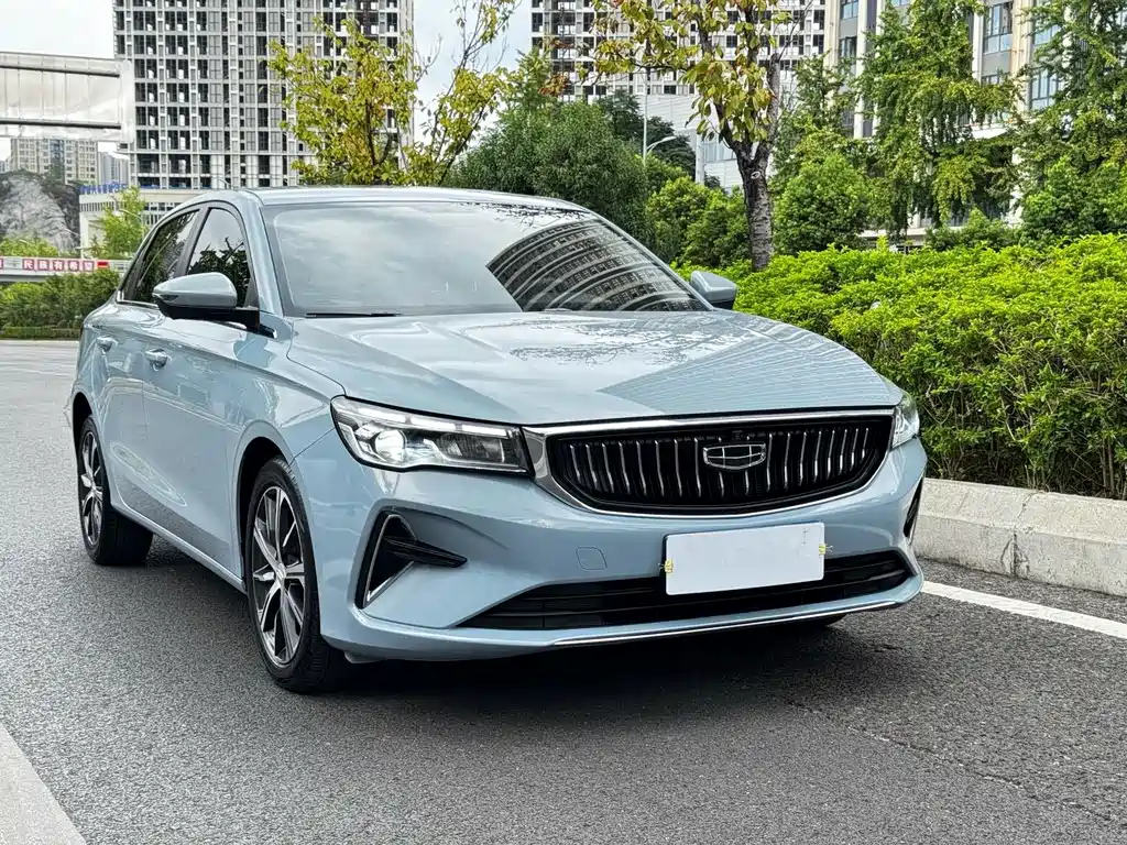 Geely Emgrand — миниатюра 3