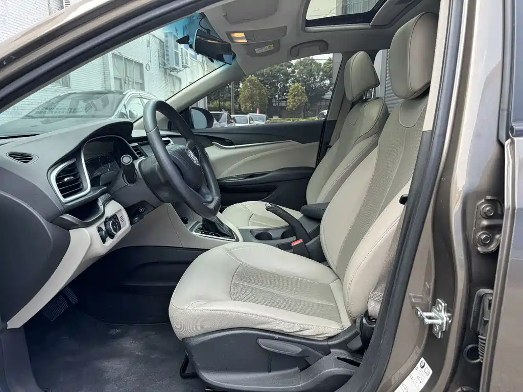Buick Excelle GT 18T DCT Elite Type, фото 4