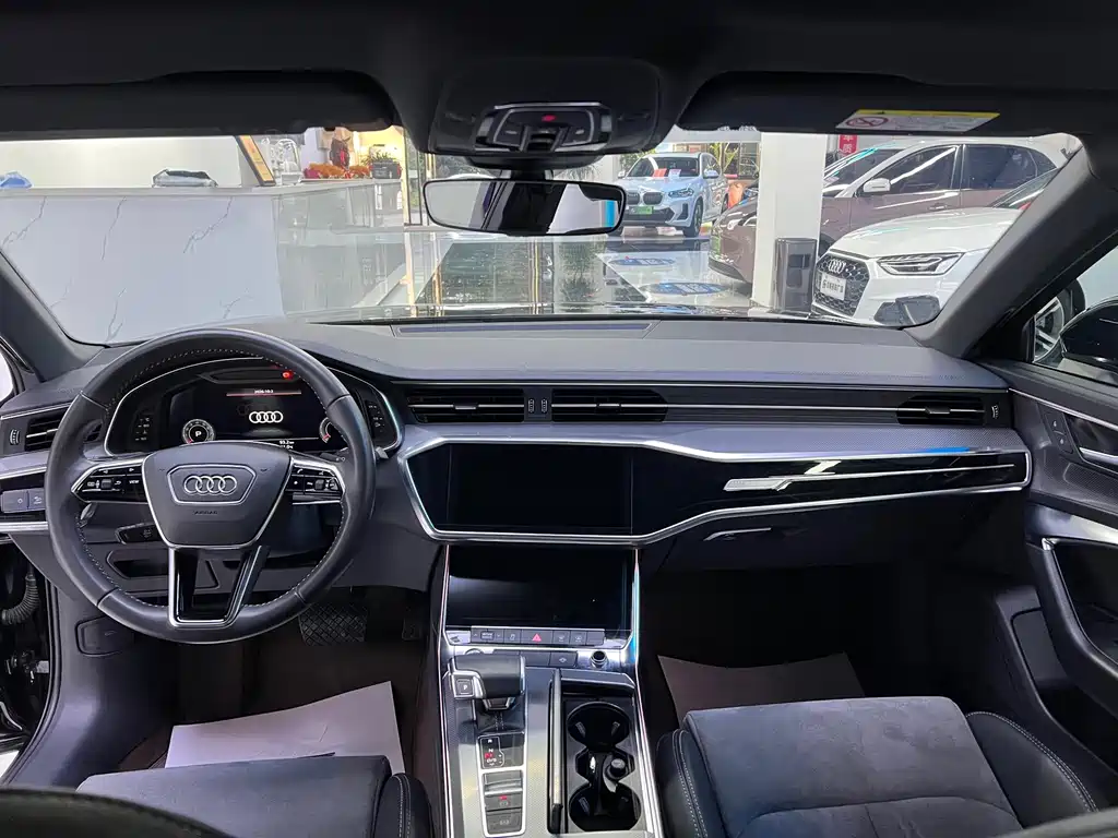 Audi A6L — миниатюра 6
