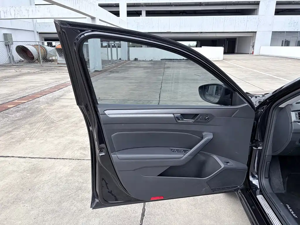 Volkswagen Passat — миниатюра 7