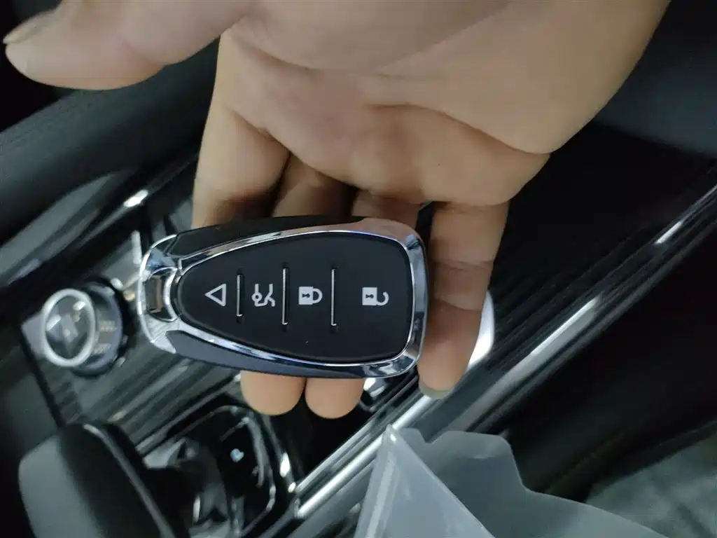 Geely Monjaro L 2024 2.0TD DCT EVO