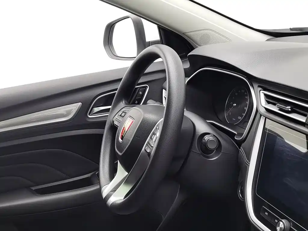 Roewe RX3 — миниатюра 22