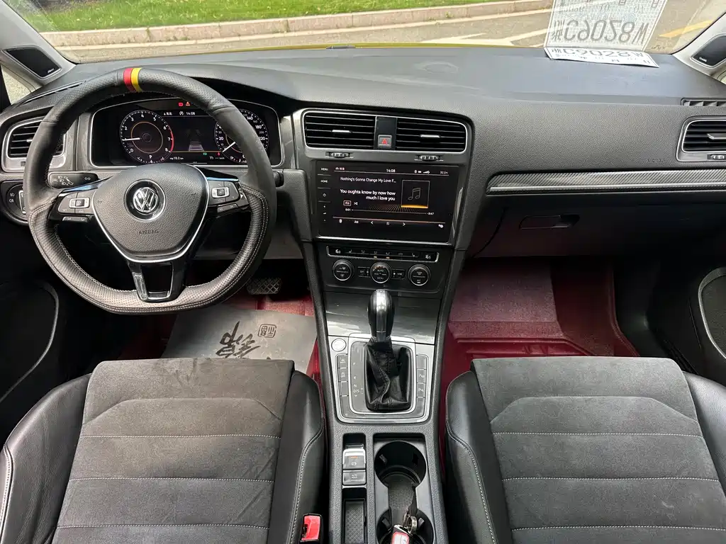 Volkswagen Golf — миниатюра 8