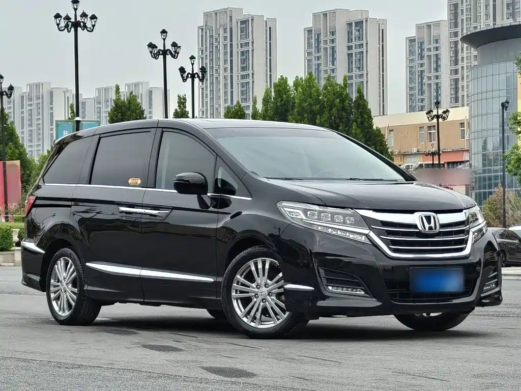 Honda Elysion — миниатюра 6