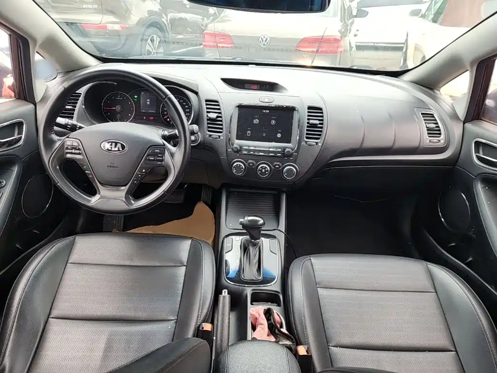 Kia K3 — миниатюра 10
