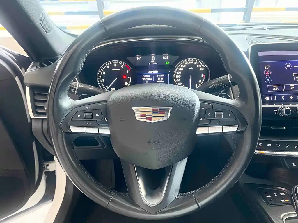 Cadillac CT5 28T Fashion Type, фото 9