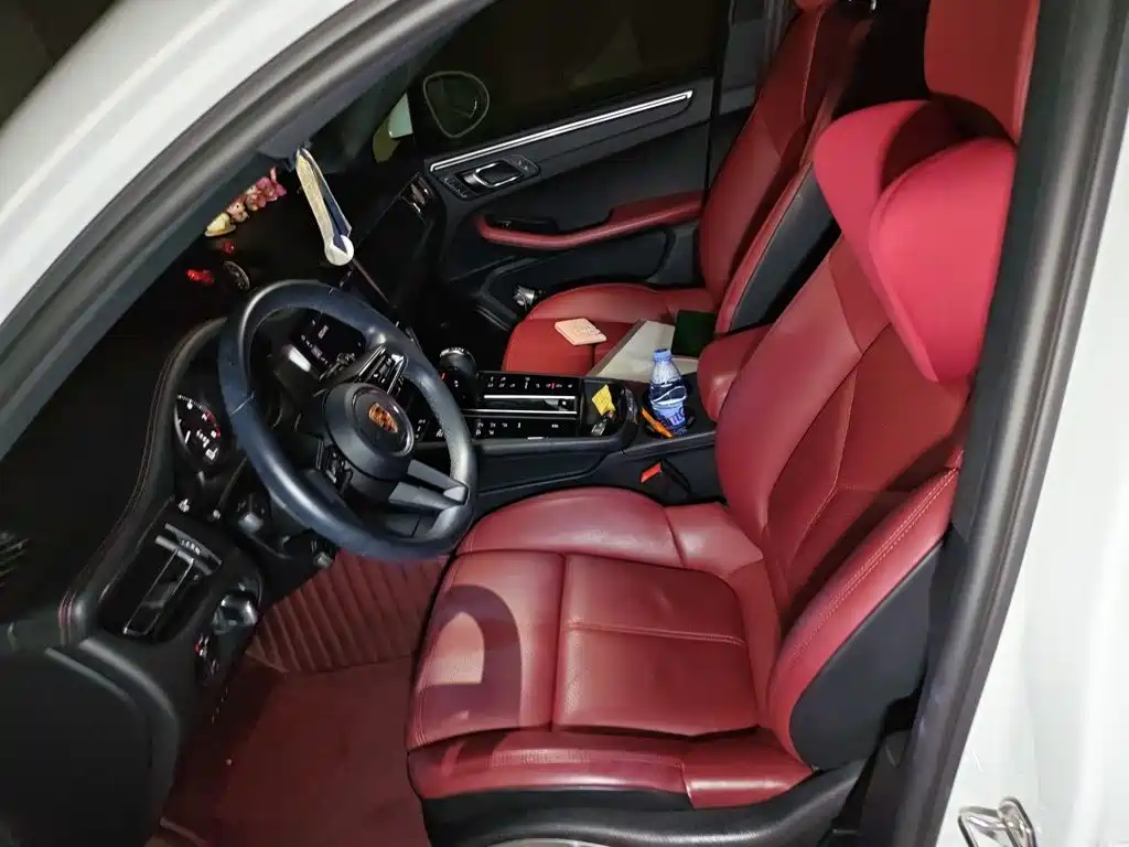 Porsche Macan — миниатюра 16