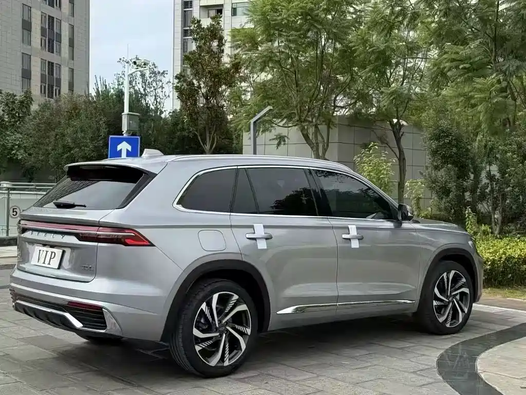 Geely Xingyue L — миниатюра 8