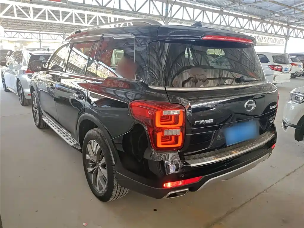 GAC GS8 2017 320T Luxury Smart Connect （ мест）