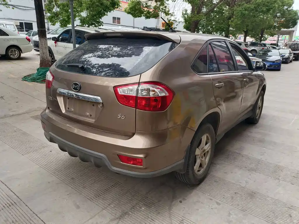 BYD S6 — миниатюра 23