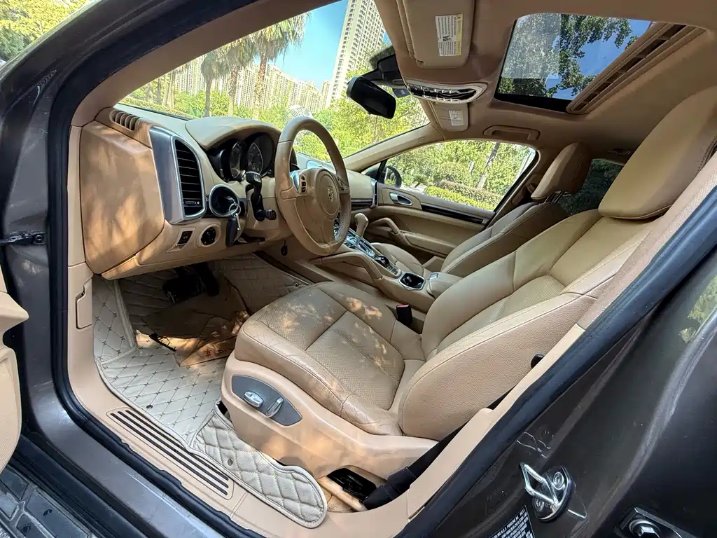 Porsche Cayenne 2012 3.6L
