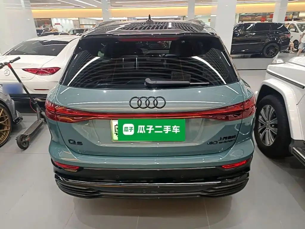 Audi Q5 e-tron — миниатюра 6