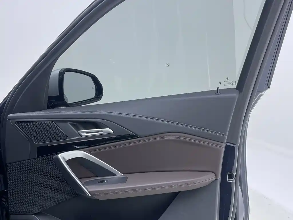 BMW X1 — миниатюра 18