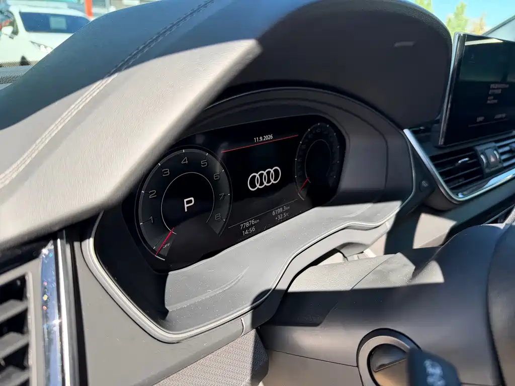 Audi Q5L — миниатюра 3