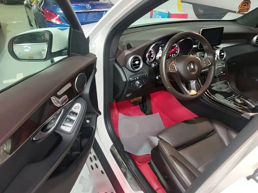Mercedes-Benz GLC — миниатюра 16