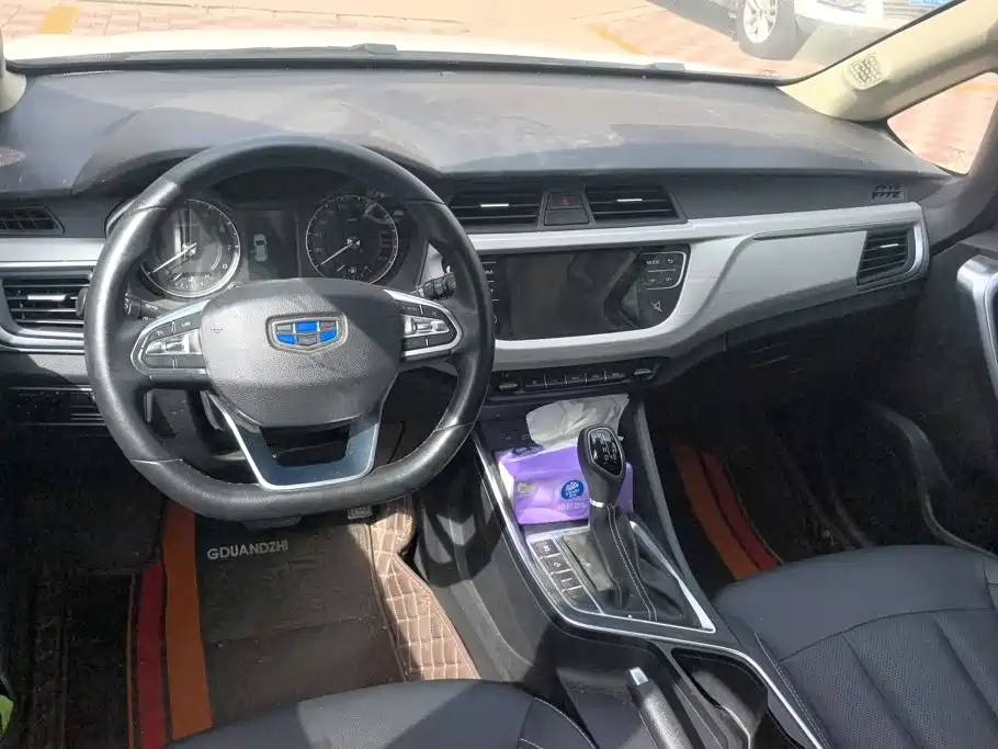Geely Vision X3 — миниатюра 12