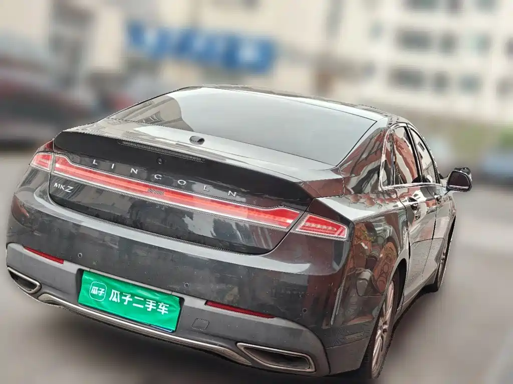 Lincoln MKZ — миниатюра 5