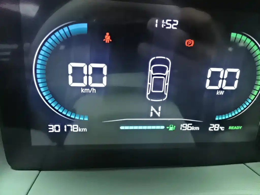 Leapmotor Leapmotor T03 — миниатюра 12