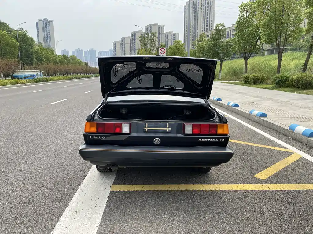 Volkswagen Santana Classic — миниатюра 16