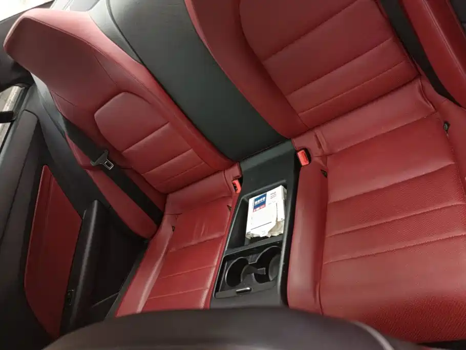 Mercedes-Benz E-Class (Import) — миниатюра 11
