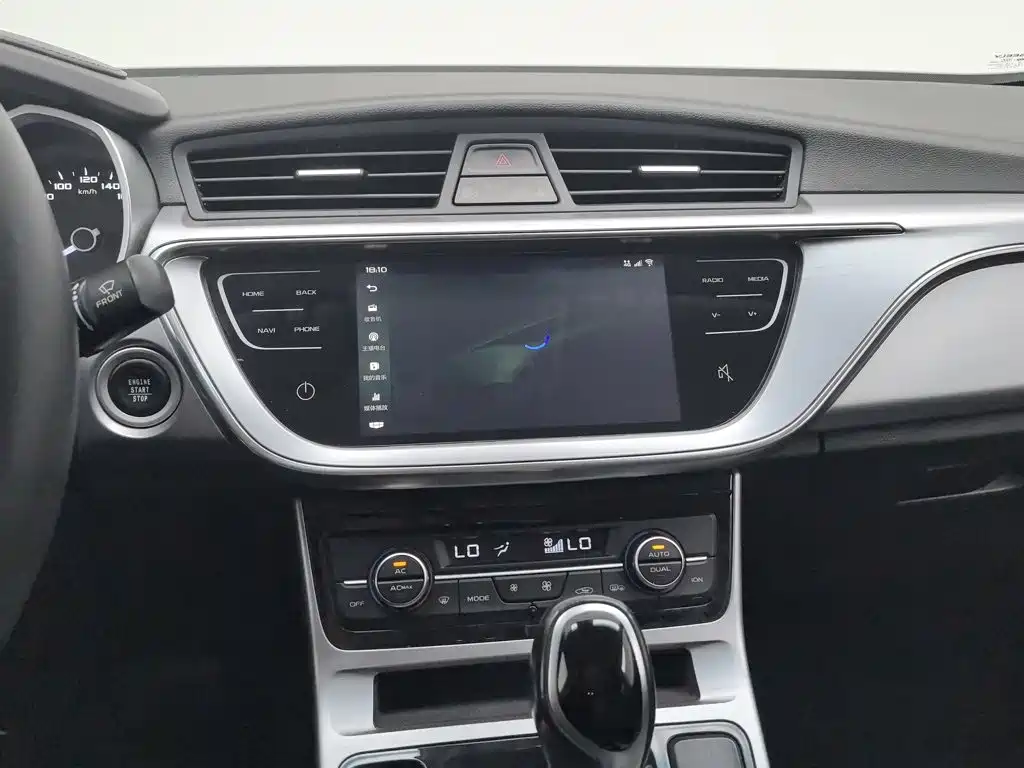 Geely Emgrand GL — миниатюра 12