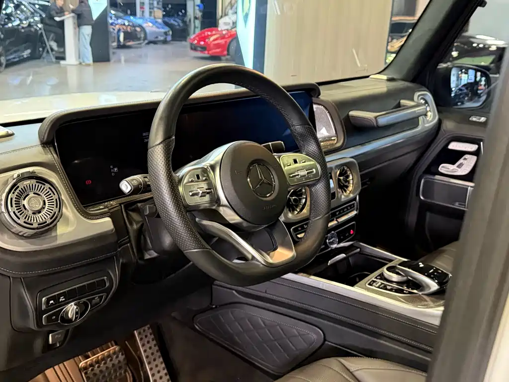 MERCEDES-BENZ G CLASS