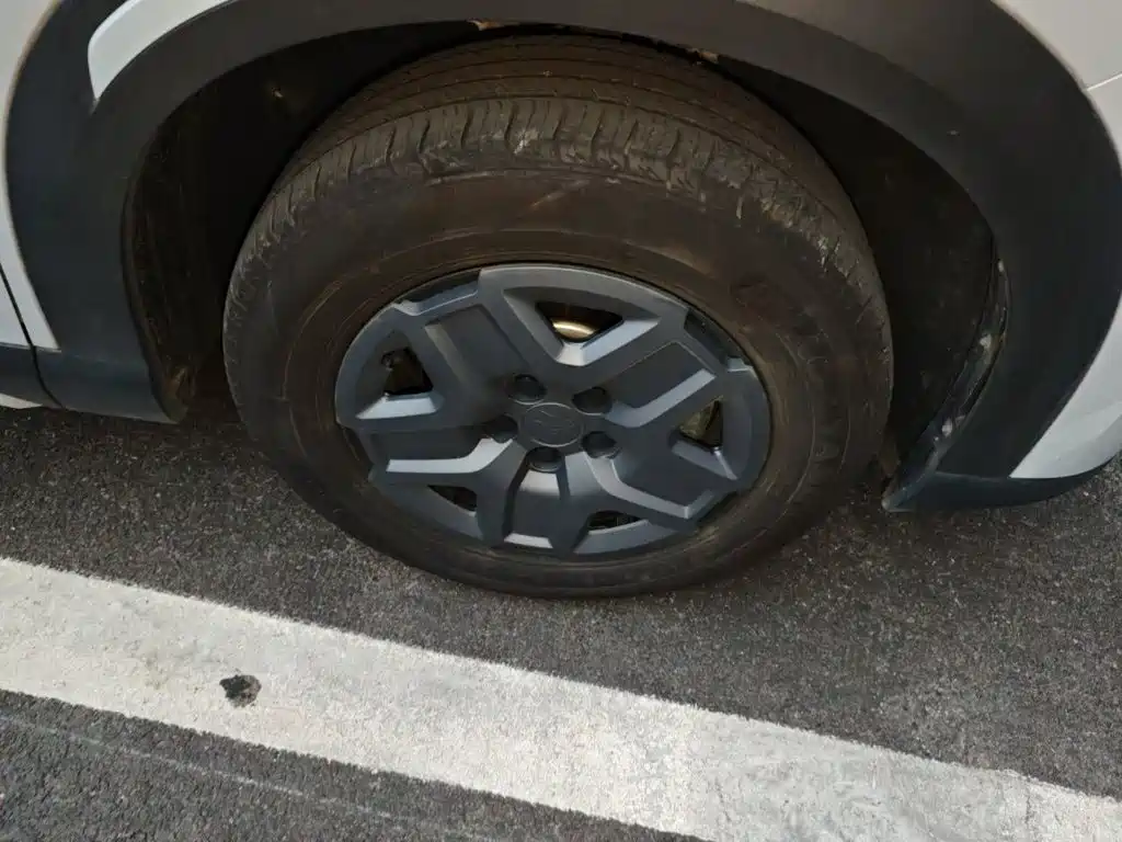 BYD Yuan UP — миниатюра 26
