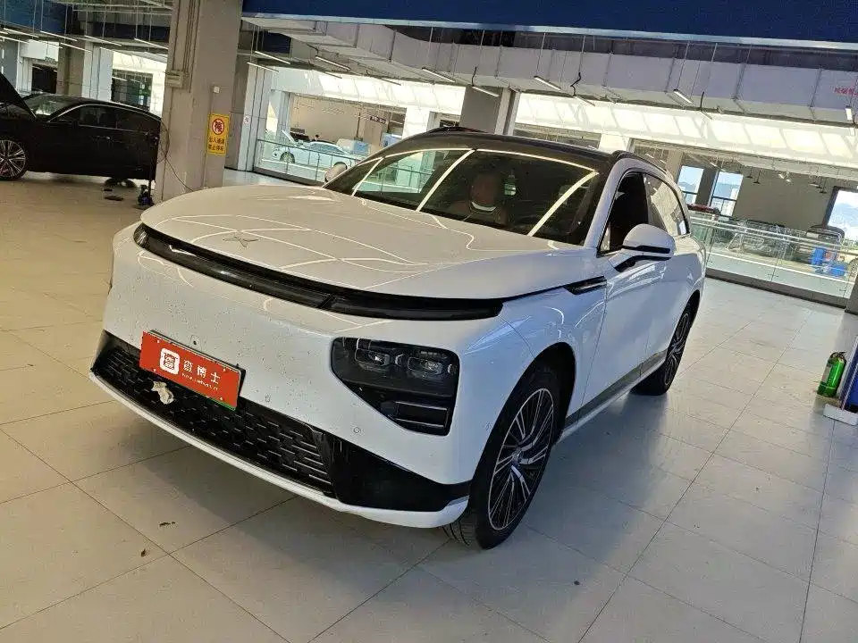 XPeng G9