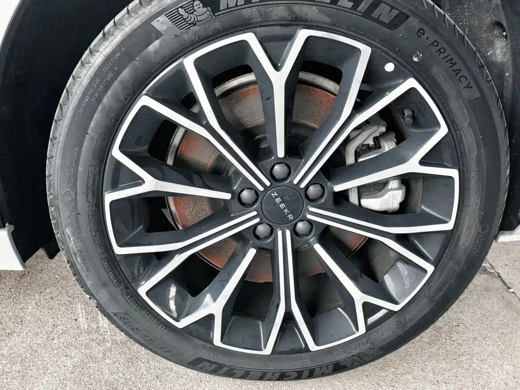 Zeekr Крайний Криптон 007 GT — миниатюра 12