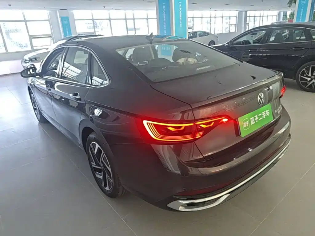 Volkswagen Sagitar — миниатюра 5