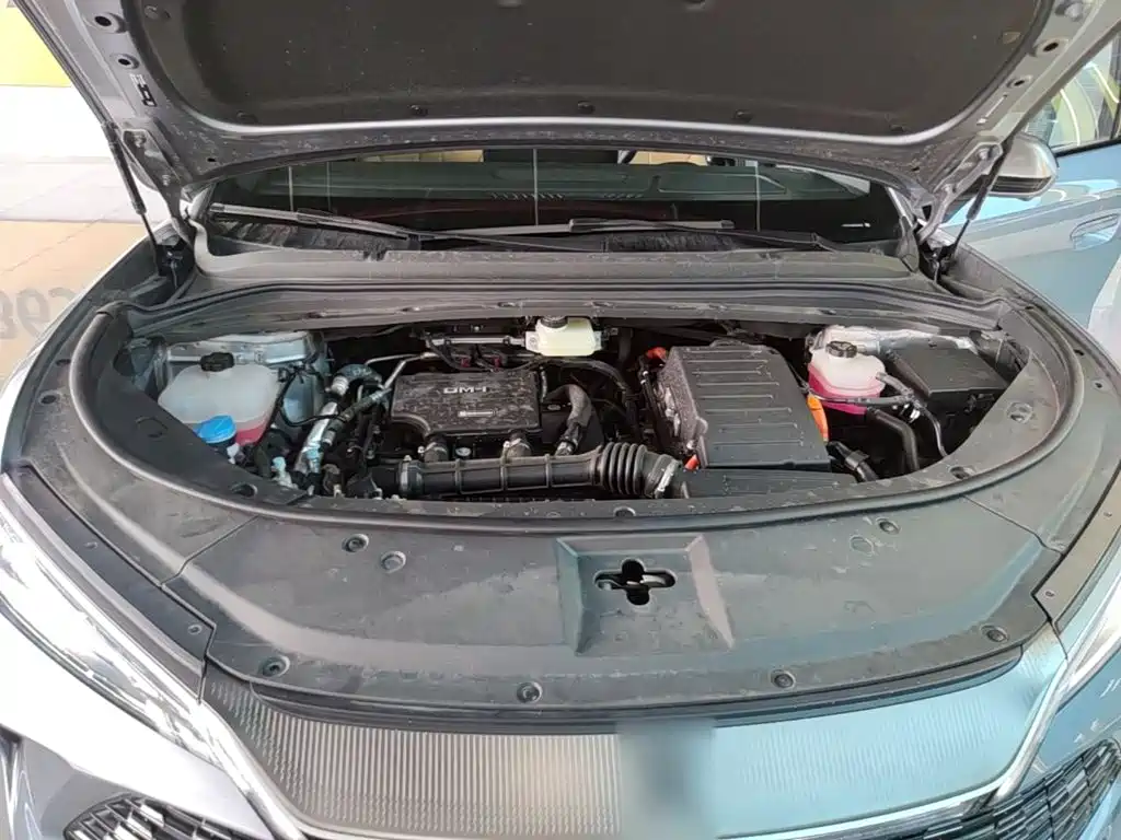 BYD L DM-i — миниатюра 20