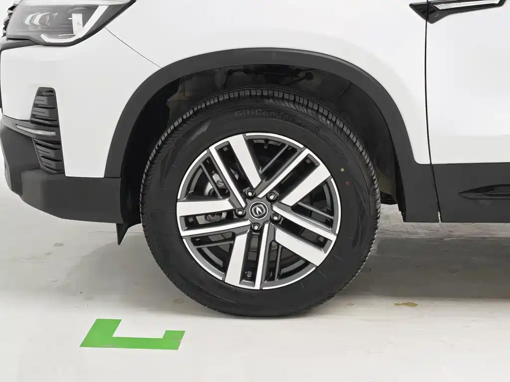 Changan CS75 — миниатюра 8