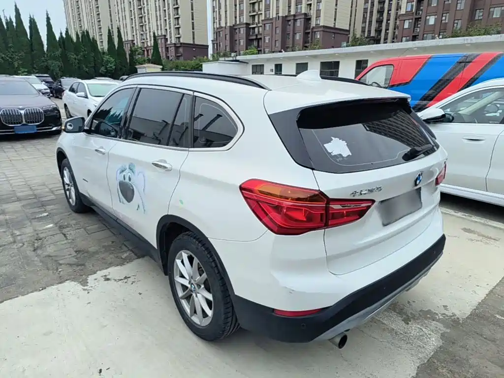 BMW X1 — миниатюра 5