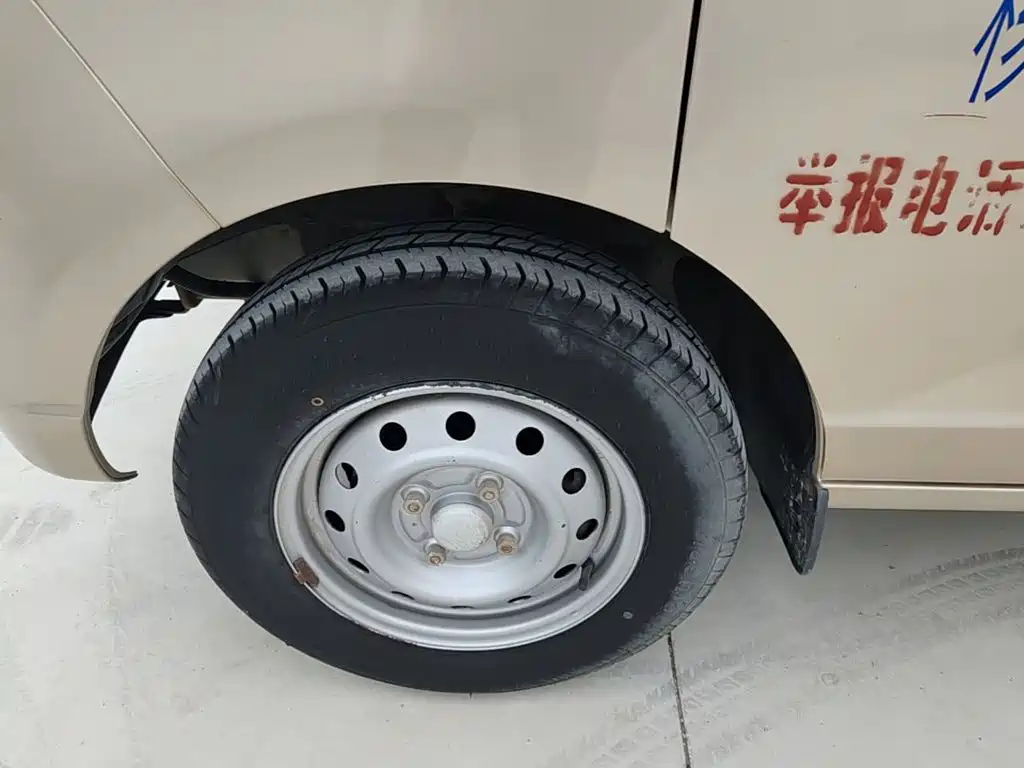 Wuling Rongguang — миниатюра 23