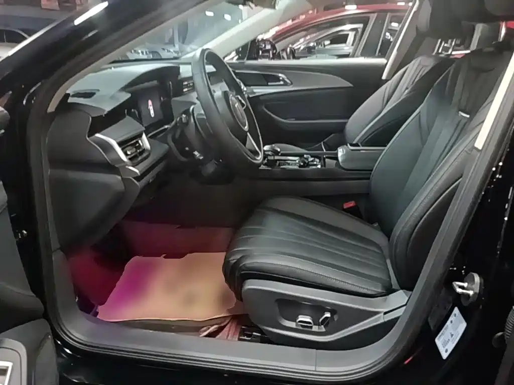 Hongqi Hongqi H5 — миниатюра 15
