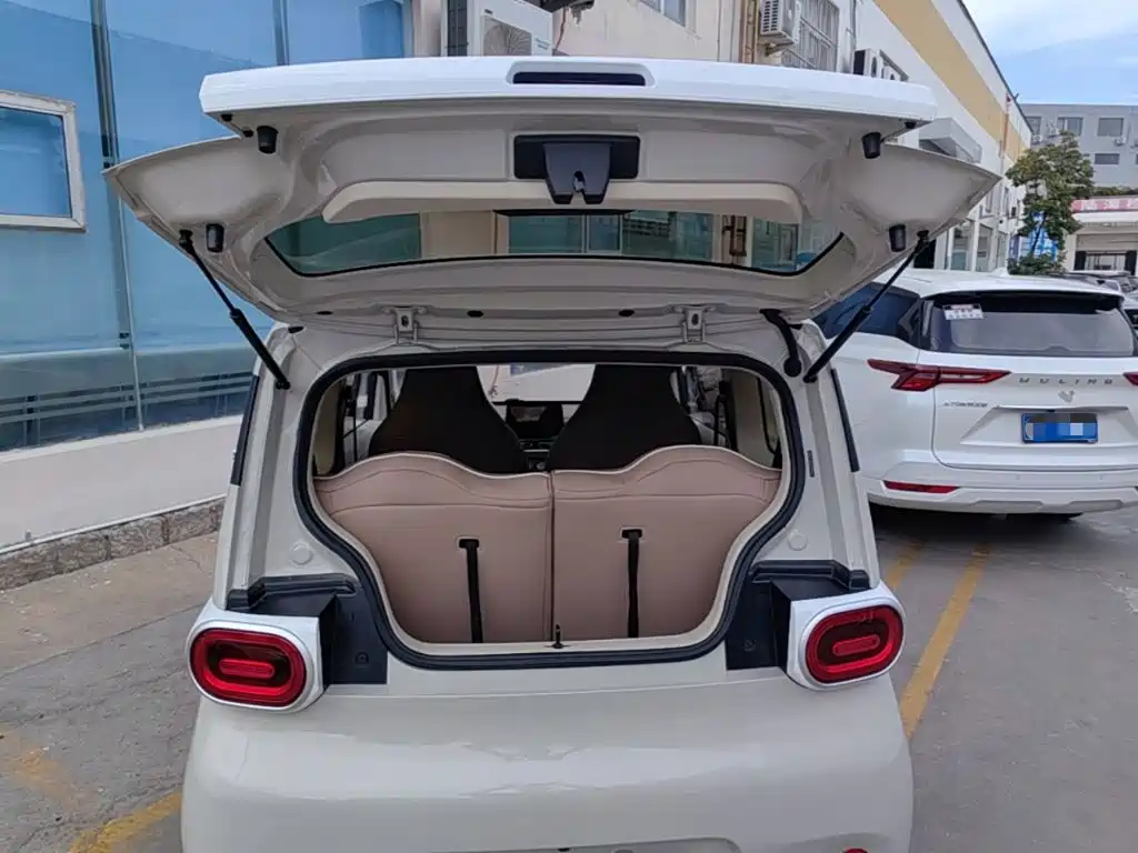 Wuling MINIEV — миниатюра 19