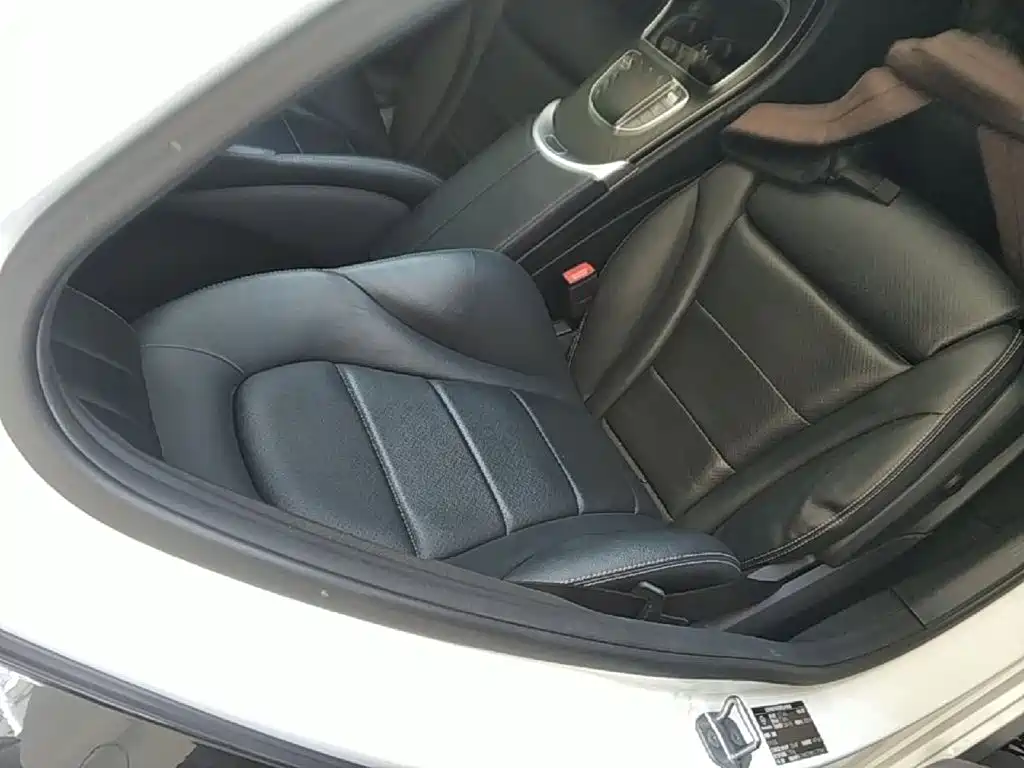 Mercedes-Benz C-Class — миниатюра 25