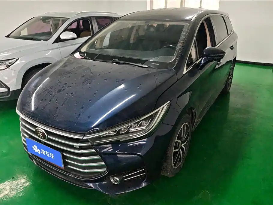 BYD SONG MAX