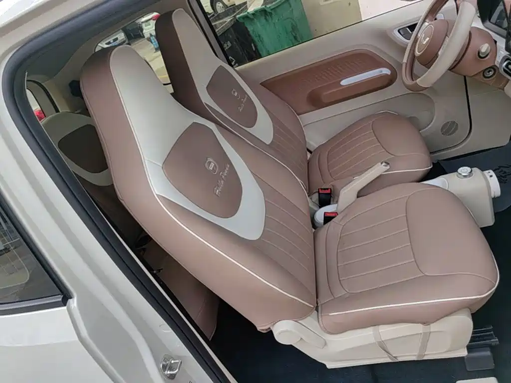 Wuling MINIEV — миниатюра 25
