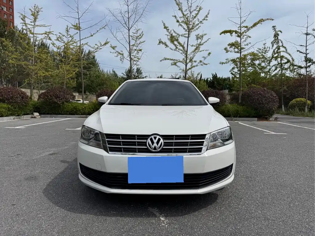 Volkswagen Lavida — миниатюра 3