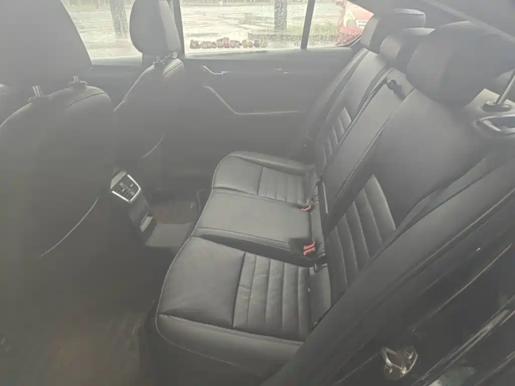 Skoda Octavia — миниатюра 17