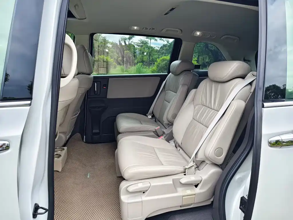 Honda Odyssey — миниатюра 7