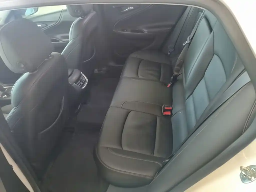 Chevrolet Malibu XL — миниатюра 17