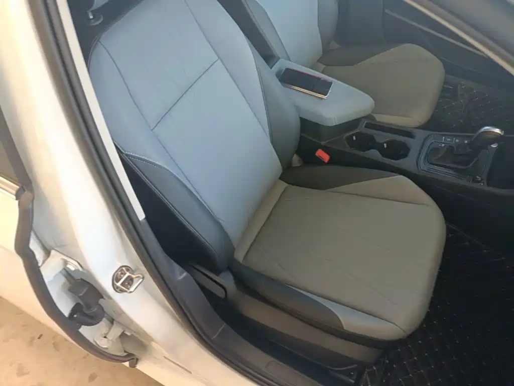 Volkswagen Lavida — миниатюра 25