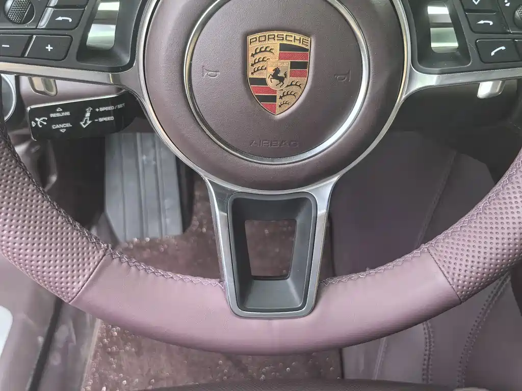 Porsche Panamera — миниатюра 4