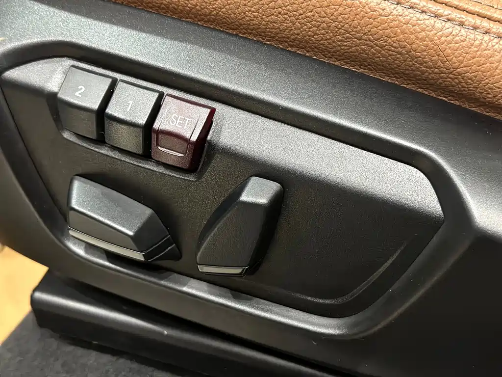BMW X3 (Import) — миниатюра 24
