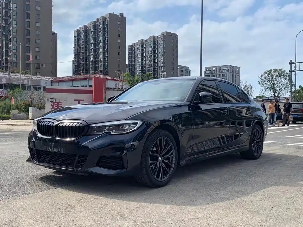 BMW 3 Series 2020